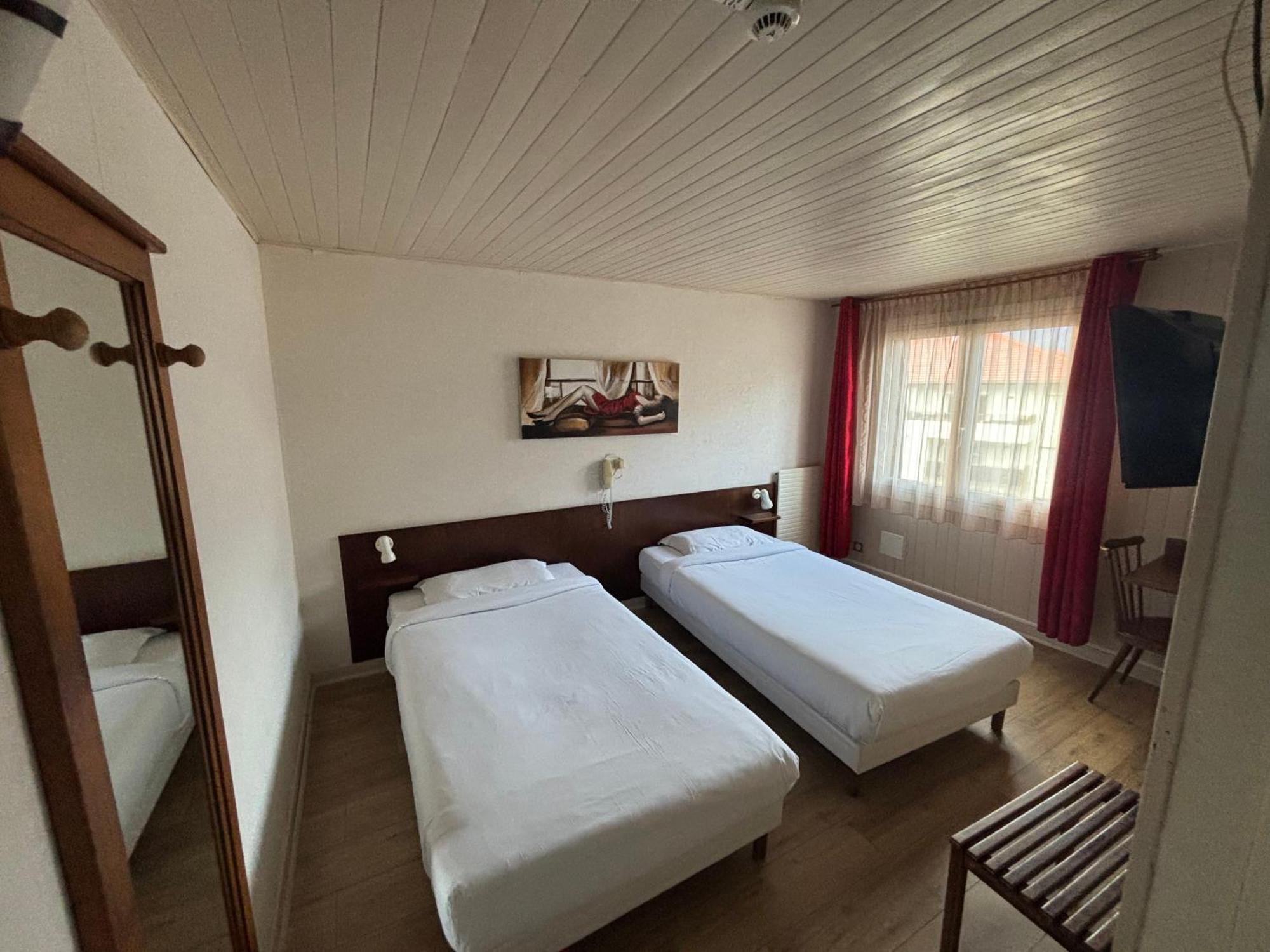 Auberge De Costaroche Albertville Kültér fotó