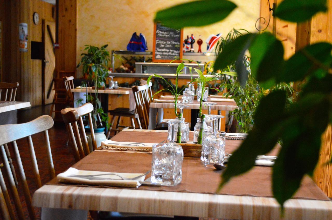 Auberge De Costaroche Albertville Kültér fotó
