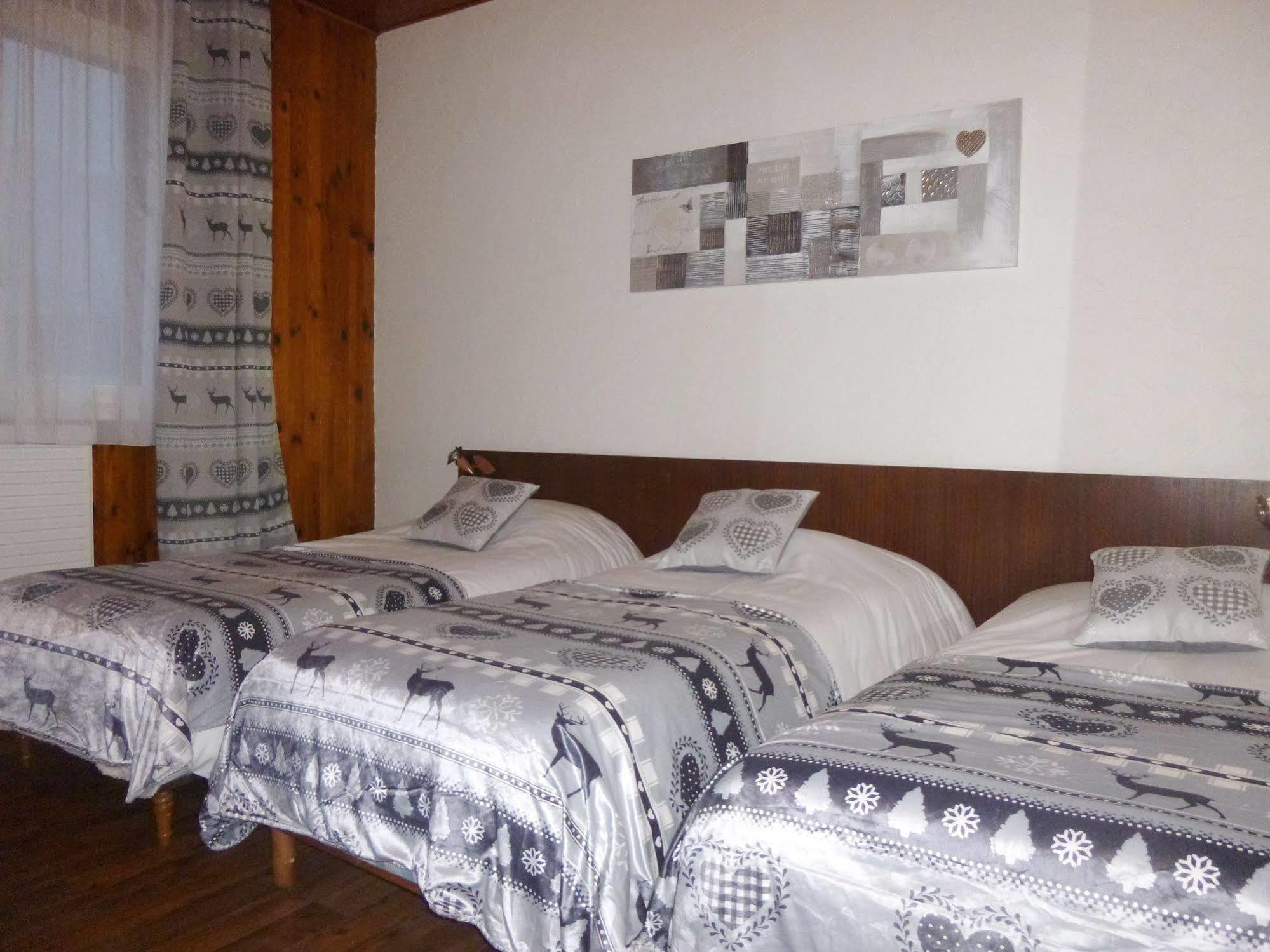 Auberge De Costaroche Albertville Kültér fotó