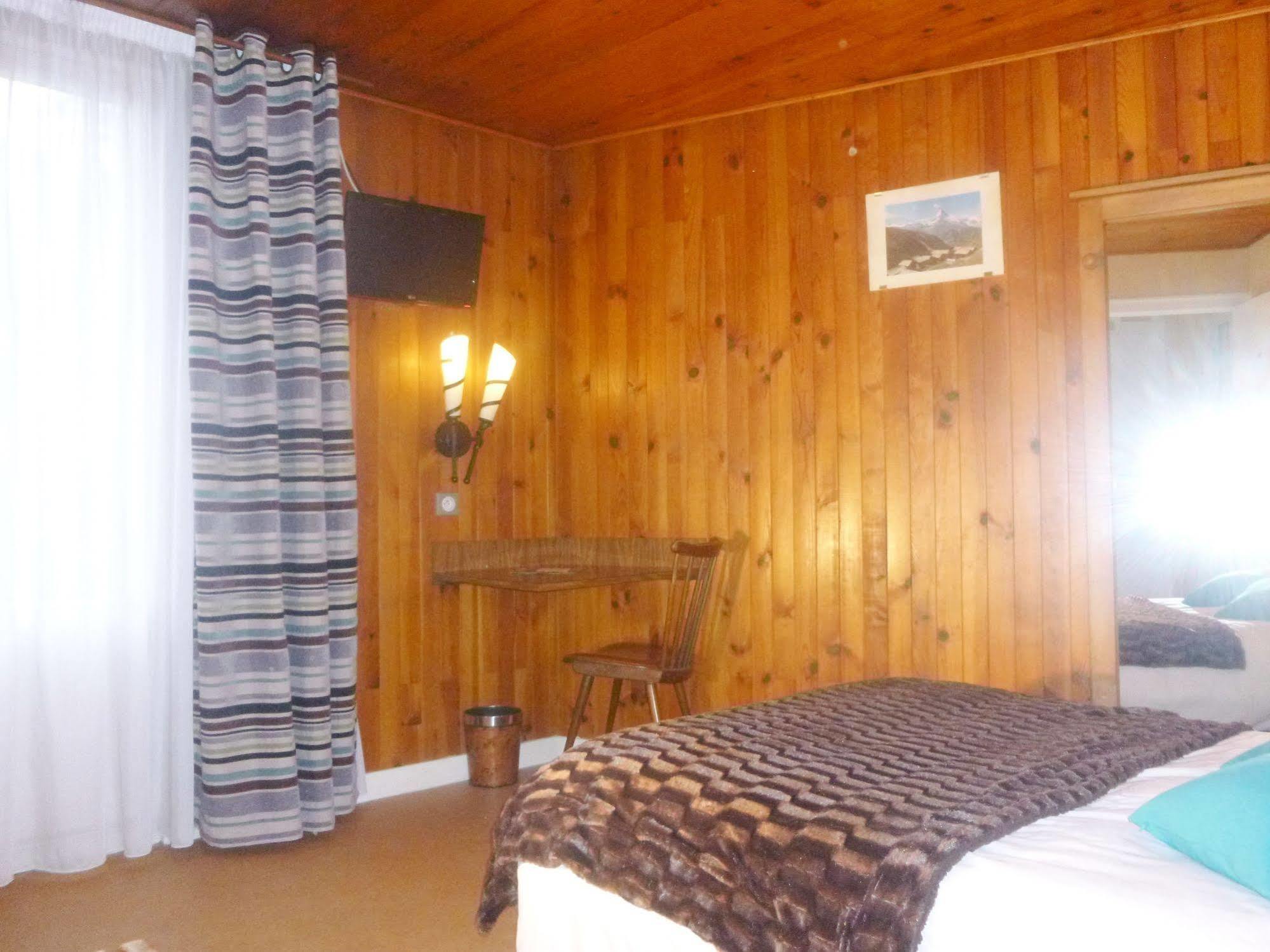 Auberge De Costaroche Albertville Kültér fotó